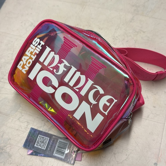 Paris Hilton ‘ Infinite Icon ‘ make up clear bag. - Picture 1 of 8